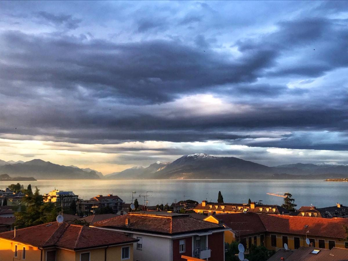 Apartamento Casa Mariposa Desenzano del Garda Exterior foto